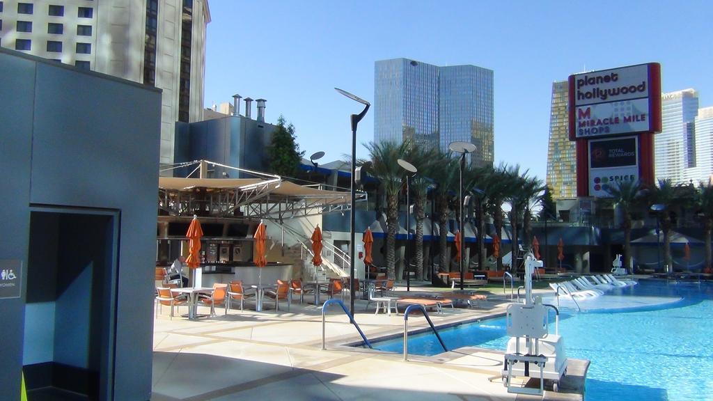 Suites At Elara Las Vegas Center Strip-No Resort Fees Exterior photo