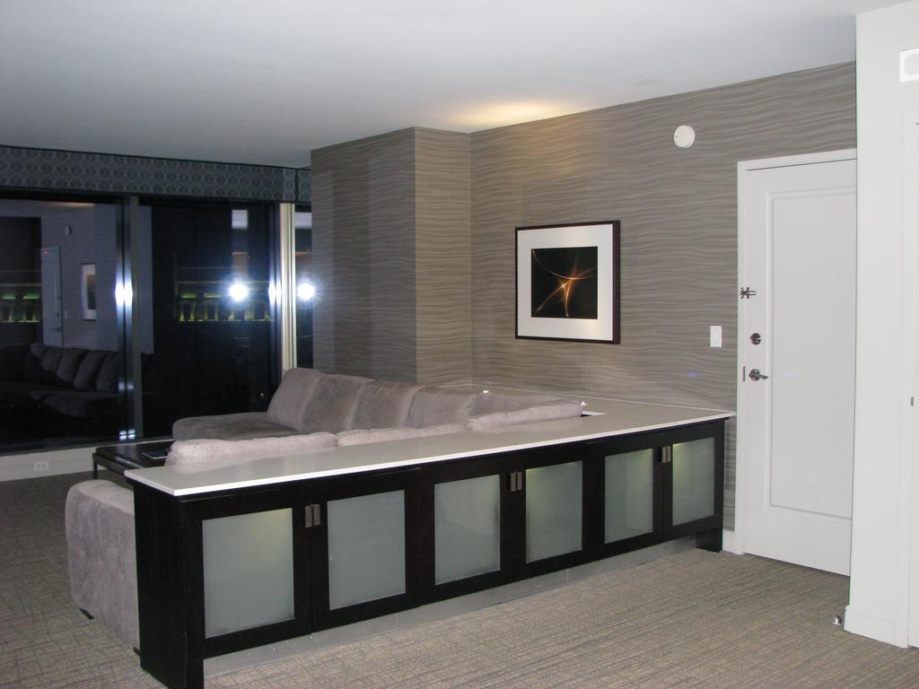 Suites At Elara Las Vegas Center Strip-No Resort Fees Room photo
