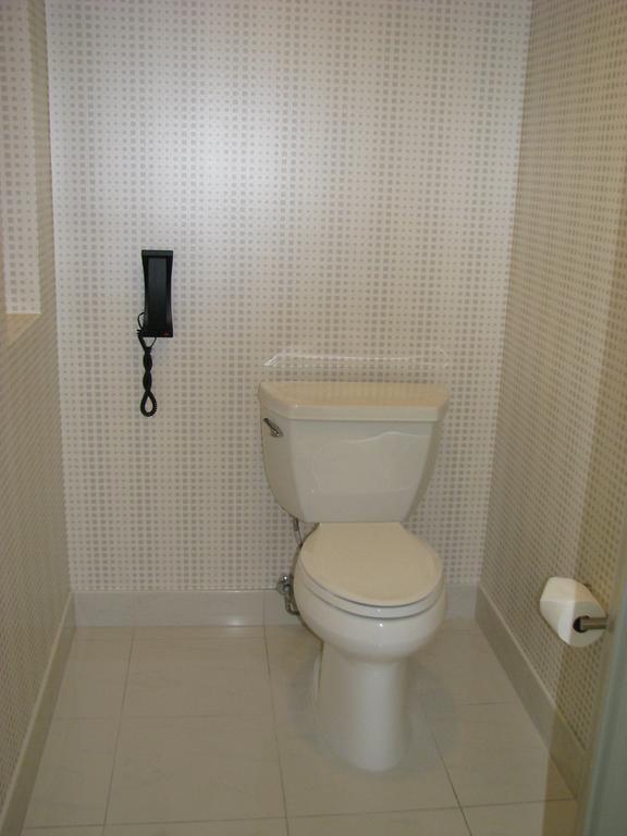 Suites At Elara Las Vegas Center Strip-No Resort Fees Room photo